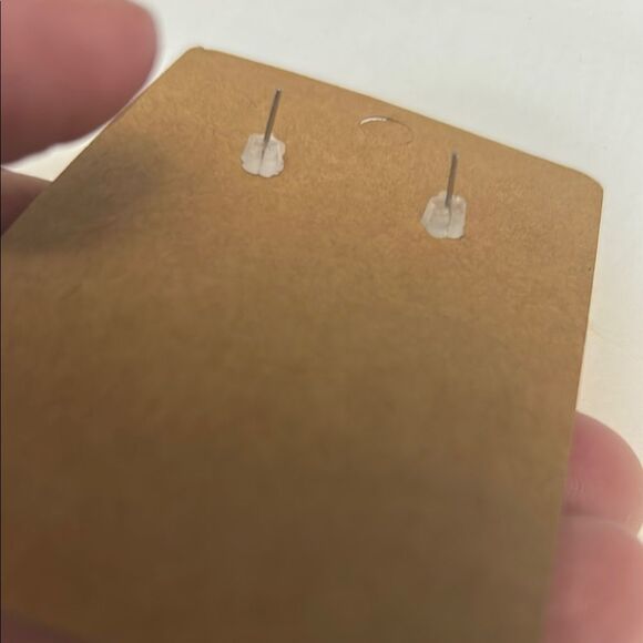Gold Chain Link Earrings - Picture 2 of 3
